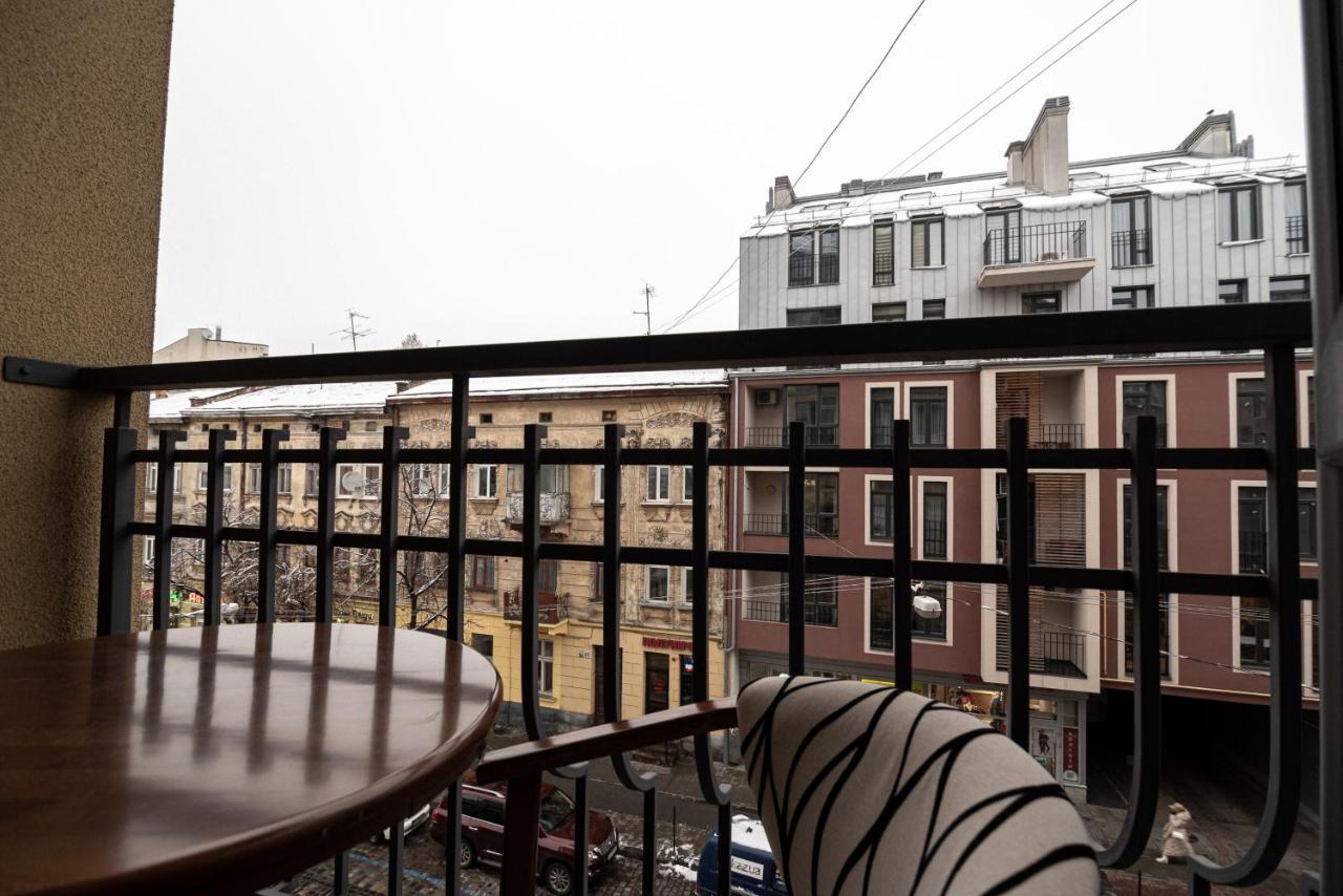 Comfort Apartment Lviv Ngoại thất bức ảnh